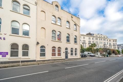 1 bedroom ground floor flat for sale, 4 Orchard Gardens, Teignmouth, TQ14 8DP