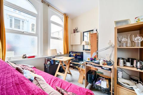 undefined, Orchard Gardens, Teignmouth, TQ14 8DP