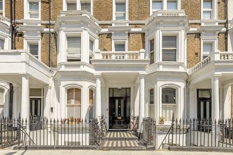 2 bedroom flat for sale, Sinclair Gardens, London W14