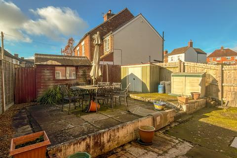 3 bedroom semi-detached house for sale, Ardern Avenue, Dawley, Telford, TF4 2AW.