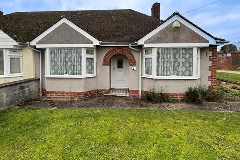 2 bedroom semi-detached bungalow to rent, Fulbourn Old Drift, Cambridge CB1