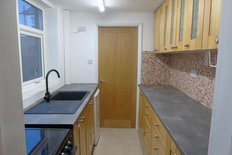 2 bedroom terraced house to rent, George Street, King's Lynn