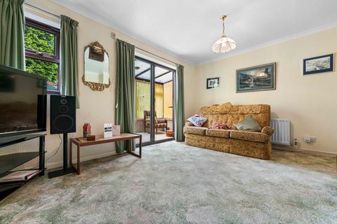 30 Buckley Close, Cardiff, CF5 2DF