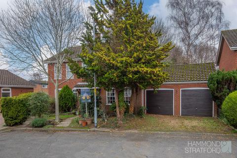 4 bedroom detached house for sale, Buckland Rise, Eaton