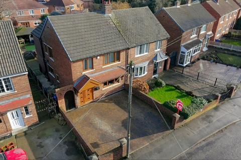 4 bedroom semi-detached house for sale, Rowena Drive, Doncaster DN5