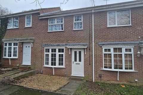 3 bedroom terraced house to rent, Burdock Close, Oakwood, Derby