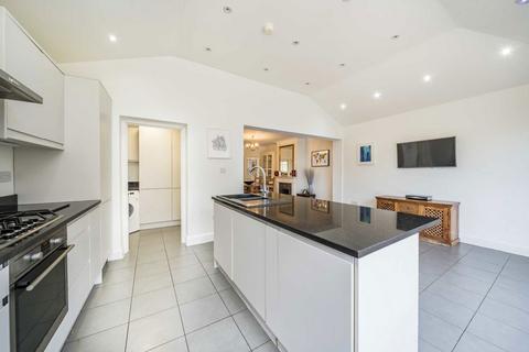 3 bedroom semi-detached house for sale, St. Julian's Close, London SW16