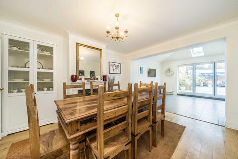 3 bedroom semi-detached house for sale, St. Julian's Close, London SW16