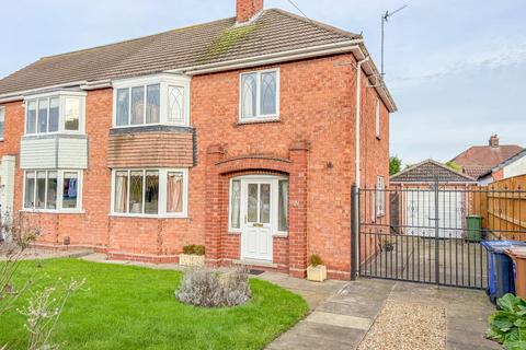 3 bedroom semi-detached house for sale, Vivian Avenue, Grimsby, DN32