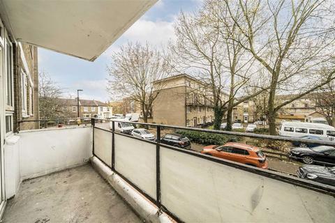 2 bedroom flat for sale, Milton Court Road, London SE14