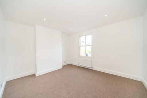 2 bedroom terraced house for sale, Elton Road, Kingston Upon Thames KT2