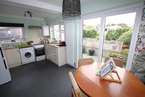 2 bedroom semi-detached house for sale, Grendel Way, Holland on Sea