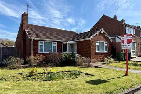 2 bedroom detached bungalow for sale, Lansdowne Road, Hurst Green, Halesowen