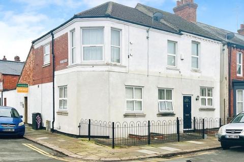 2 bedroom apartment for sale, King Edward Road, Abington, Northampton NN1