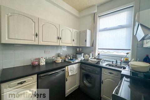 3 bedroom terraced house for sale, Lynthorpe Road, Blackburn, Lancashire, BB2