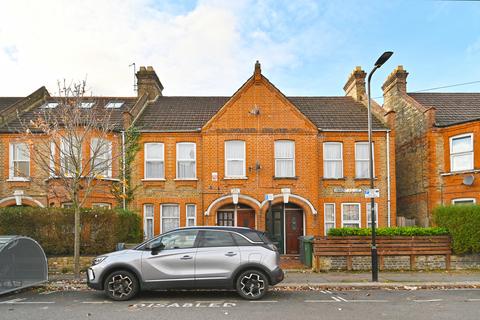 105 Hibbert Road, London, E17 8HE
