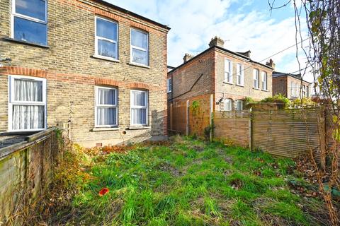 105 Hibbert Road, London, E17 8HE