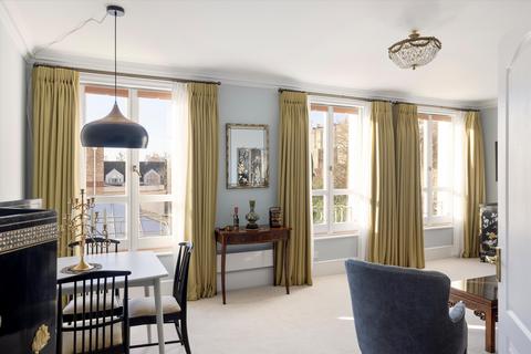 1 bedroom flat for sale, Ladbroke Terrace, London, W11