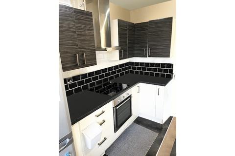 2 bedroom apartment to rent, Bristol Road South, Northfield, Birmingham