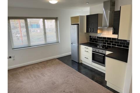 2 bedroom apartment to rent, Bristol Road South, Northfield, Birmingham