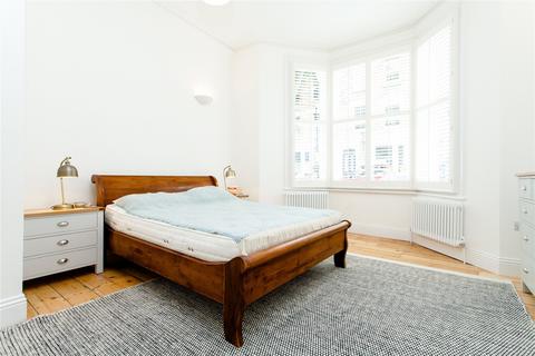 1 bedroom flat to rent, Stavordale Road, Highbury, London