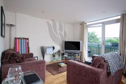 2 bedroom apartment to rent, Grosvenor Court, Limehouse E14