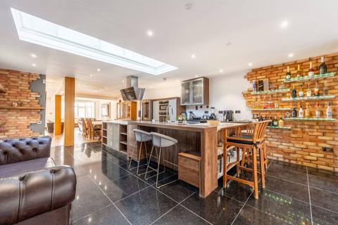 undefined, Dollis Hill Lane, Dollis Hill, London, NW2