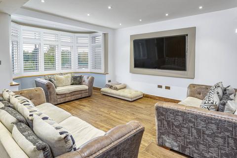 undefined, Dollis Hill Lane, Dollis Hill, London, NW2