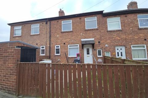 3 bedroom terraced house to rent, Ford View, Dudley