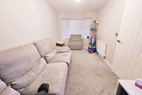 3 bedroom semi-detached house for sale, Bromford Road,Hodge Hill, Birmingham, B36 8HU