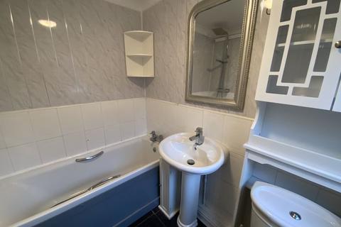 2 bedroom terraced house to rent, Union Street, Middlesbrough, TS1