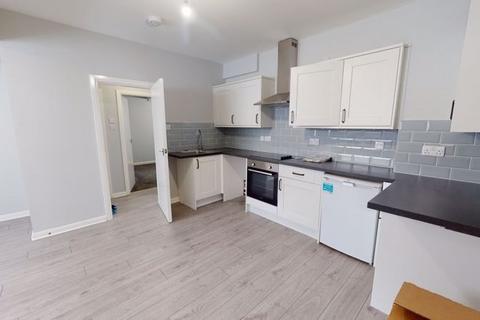 2 bedroom property to rent, Crescent Road, Middlesbrough, TS1 4QP