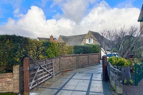 2 bedroom detached house for sale, 12 Bryn Hyfryd Park, Conwy