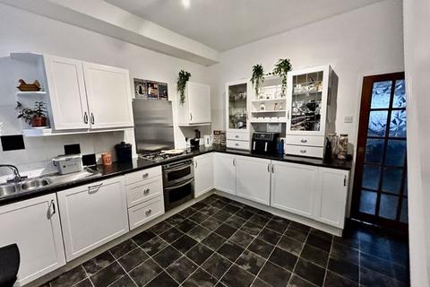 2 bedroom terraced house for sale, Grange Road, Colwyn Bay