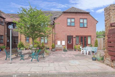 1 bedroom retirement property for sale, Grove Court, The Grove, Deddington