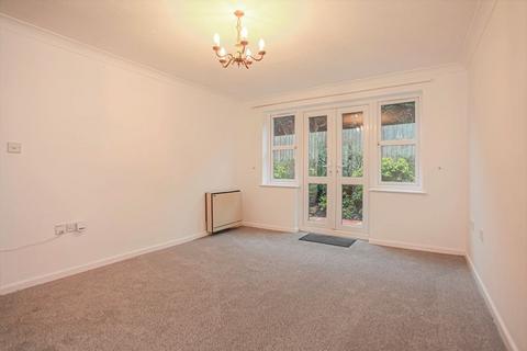 1 bedroom retirement property for sale, Grove Court, The Grove, Deddington