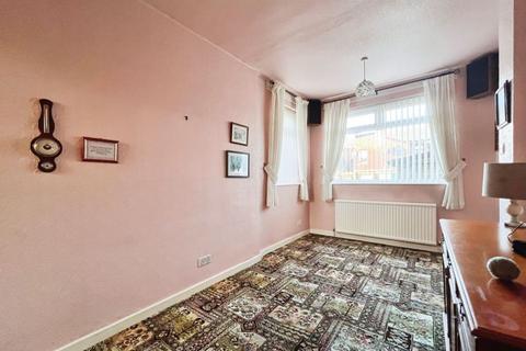 3 bedroom semi-detached house for sale, Wyndham Avenue, Middle Hulton