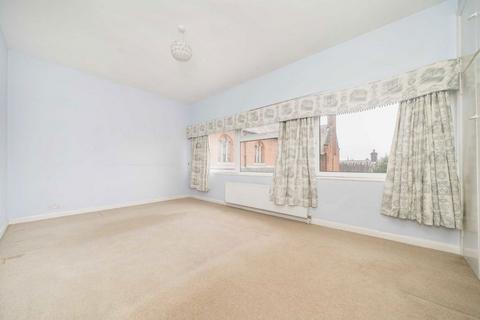 5 bedroom house to rent, Farquhar Road, London SW19