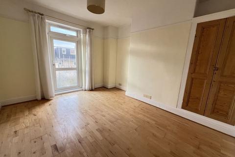 1 bedroom apartment to rent, Stangray Avenue Mutley - 1 bedroom unfurnished flat near train station/city centre