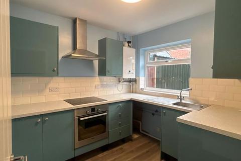 3 bedroom detached house to rent, Rutherford Avenue, Newcastle