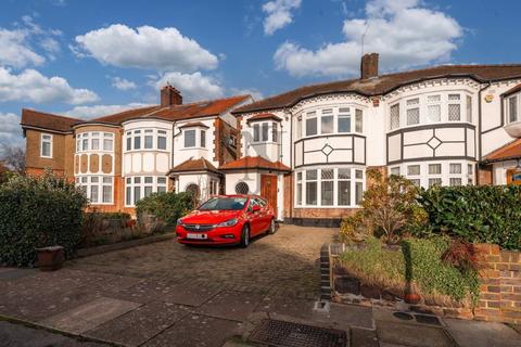 4 bedroom semi-detached house to rent, Hoodcote Gardens, Winchmore Hill, London N21