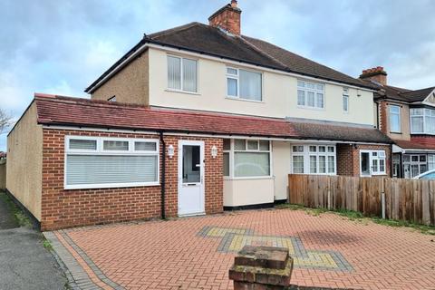 4 bedroom semi-detached house to rent, Malden Road, Sutton