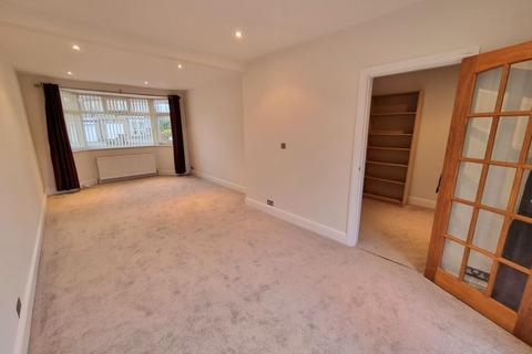 4 bedroom semi-detached house to rent, Malden Road, Sutton