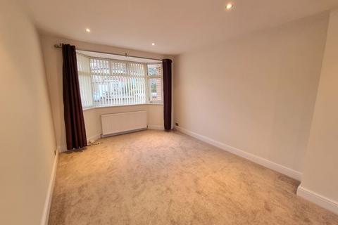 4 bedroom semi-detached house to rent, Malden Road, Sutton