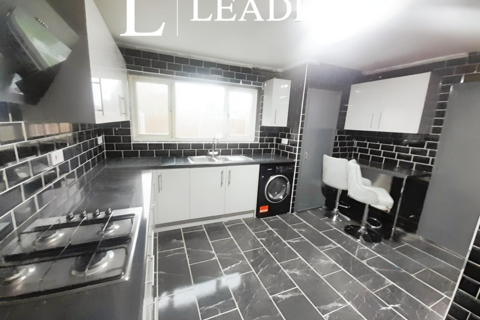 1 bedroom in a house share to rent, Rose Lane, Chadwell Heath, RM6