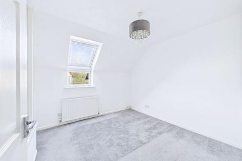 2 bedroom terraced house to rent, Paddock Close, Bristol