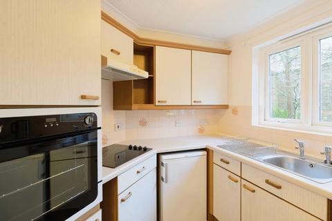 1 bedroom retirement property for sale, Cedar Avenue, Chelmsford CM1