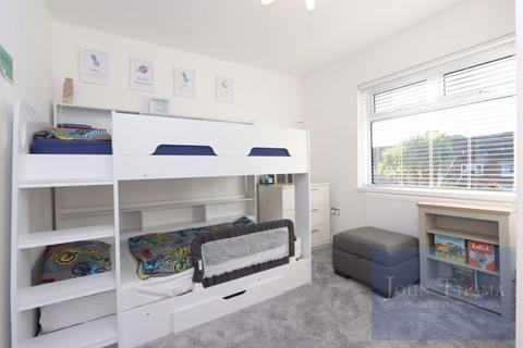 17 Agister Road, Chigwell, IG7 4NY