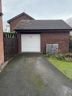 3 bedroom detached house to rent, Deepdale Close, Stockport SK5