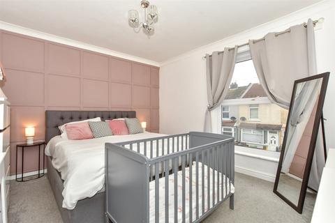 3 bedroom terraced house for sale, Walden Road, Portsmouth, Hampshire